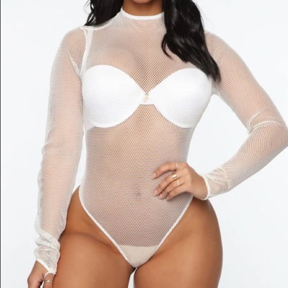4/$20 Fashion Nova White Long Sleeve Fishnet Bodysuit